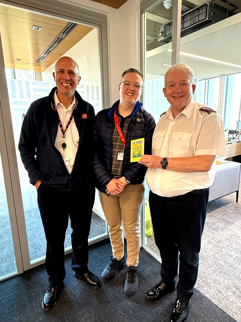 How My Artwork Reached 600,000 People: Visiting The Salvation Army Headquarters in Denmark Hill - Simon Robin Stephens Art blog